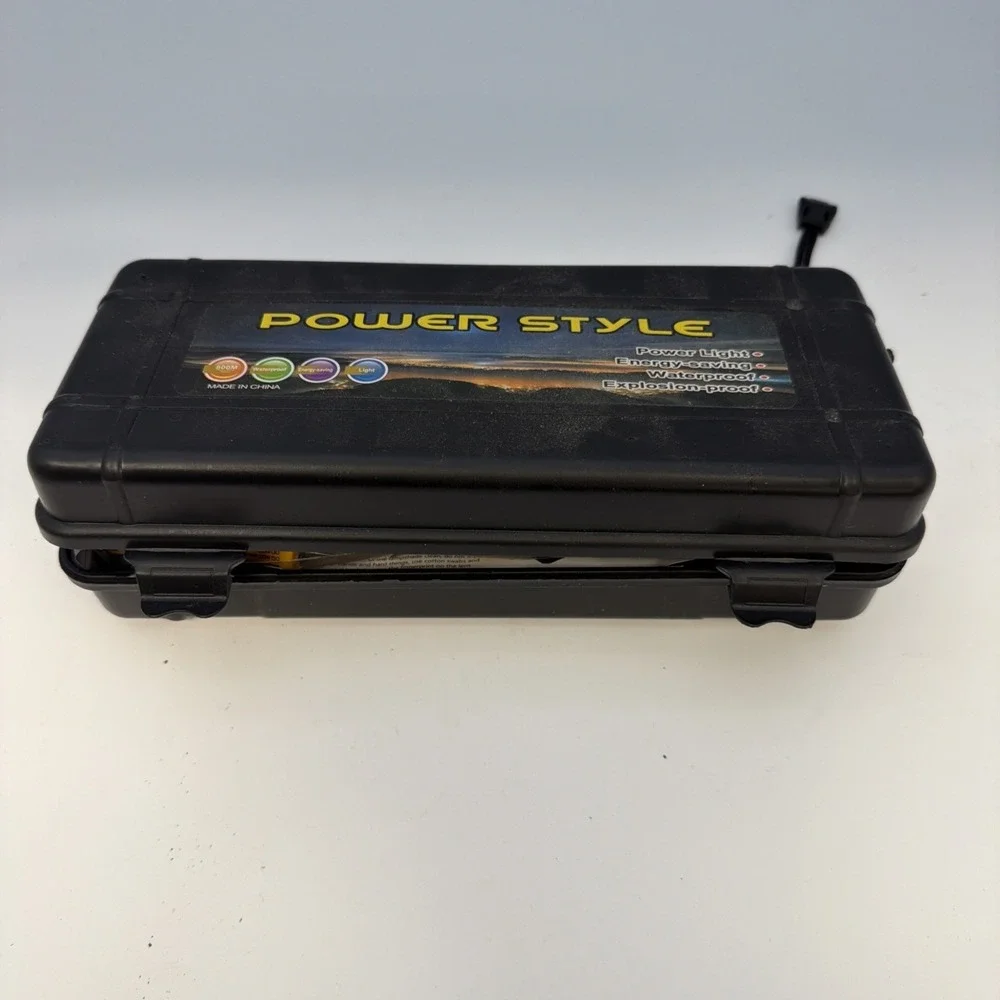 Power Style Flashlight Battery Charger USB Rechargeable Battery LED Flashlight